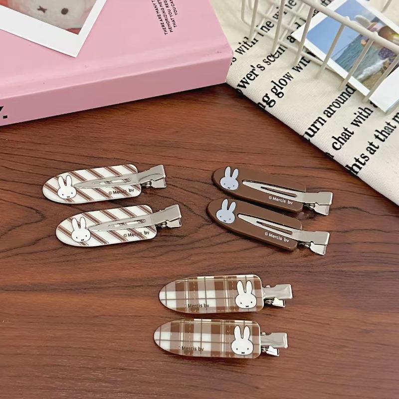 Kawaii Miffy Rabbit Retro Scar - Clip In Hair Piece recension och pris